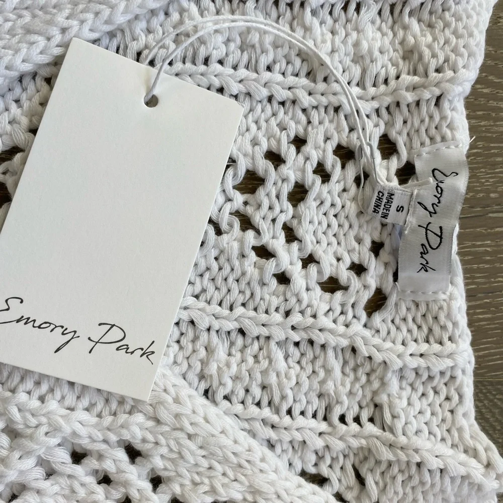 Emory Park crochet keyhole cardigan - Picture 2 of 7